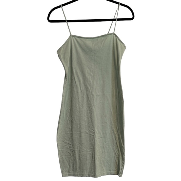 Rue21 Dresses & Skirts - 🌻 Rue21 Mint Green Spaghetti Strap Bodycon Dress